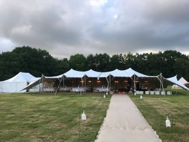 Stretch tent, stunning marquee